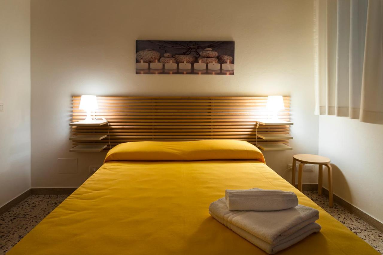 Angelsa Casa Vacanze Marina di Modica Habitación foto